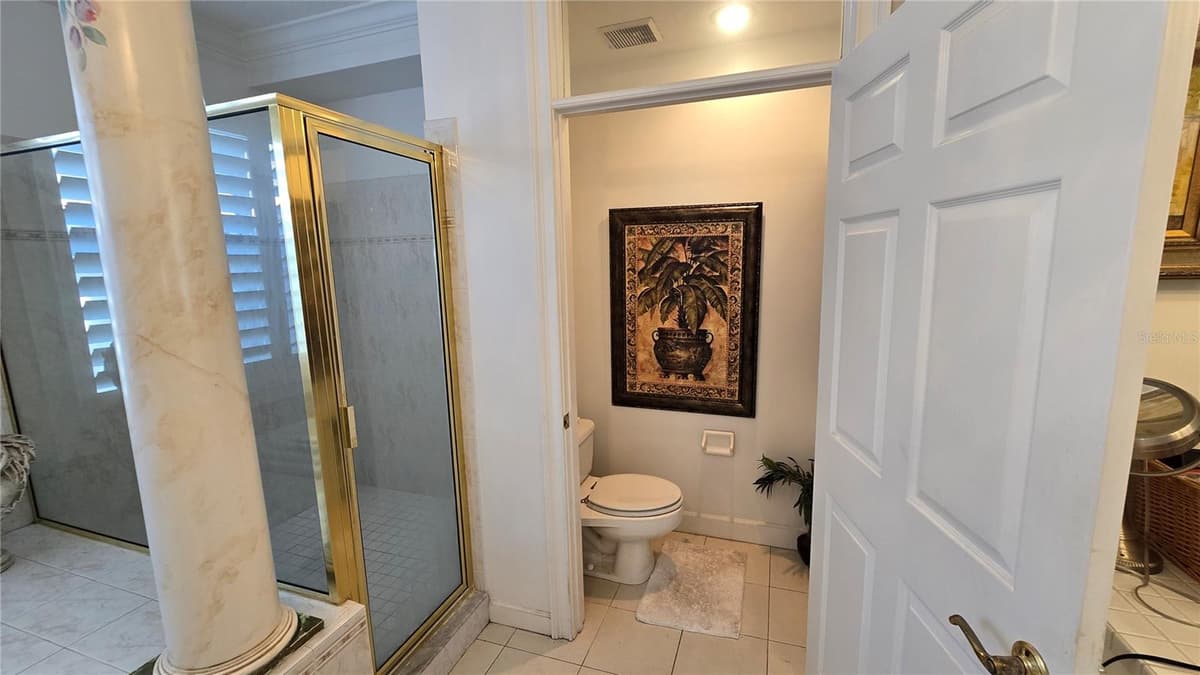 1648 LAGO VISTA BOULEVARD — photo 36 of 58
