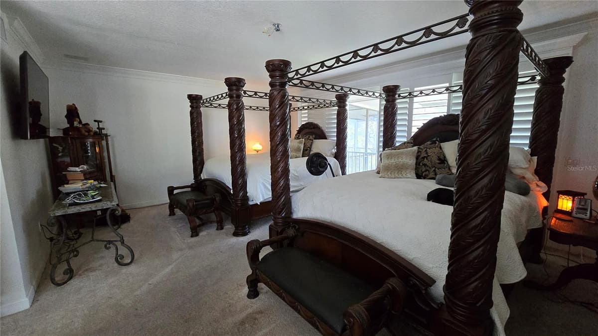 1648 LAGO VISTA BOULEVARD — photo 31 of 58