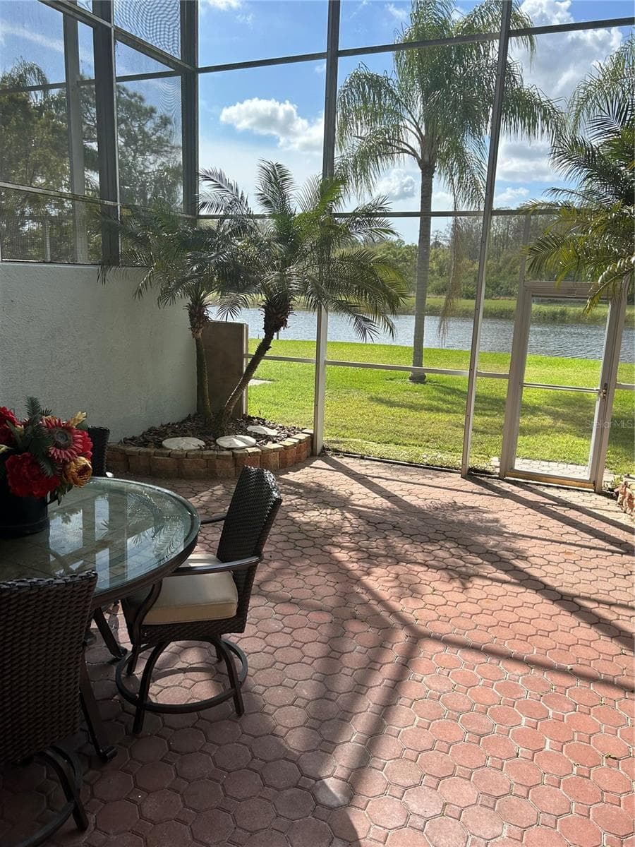 1648 LAGO VISTA BOULEVARD — photo 16 of 58