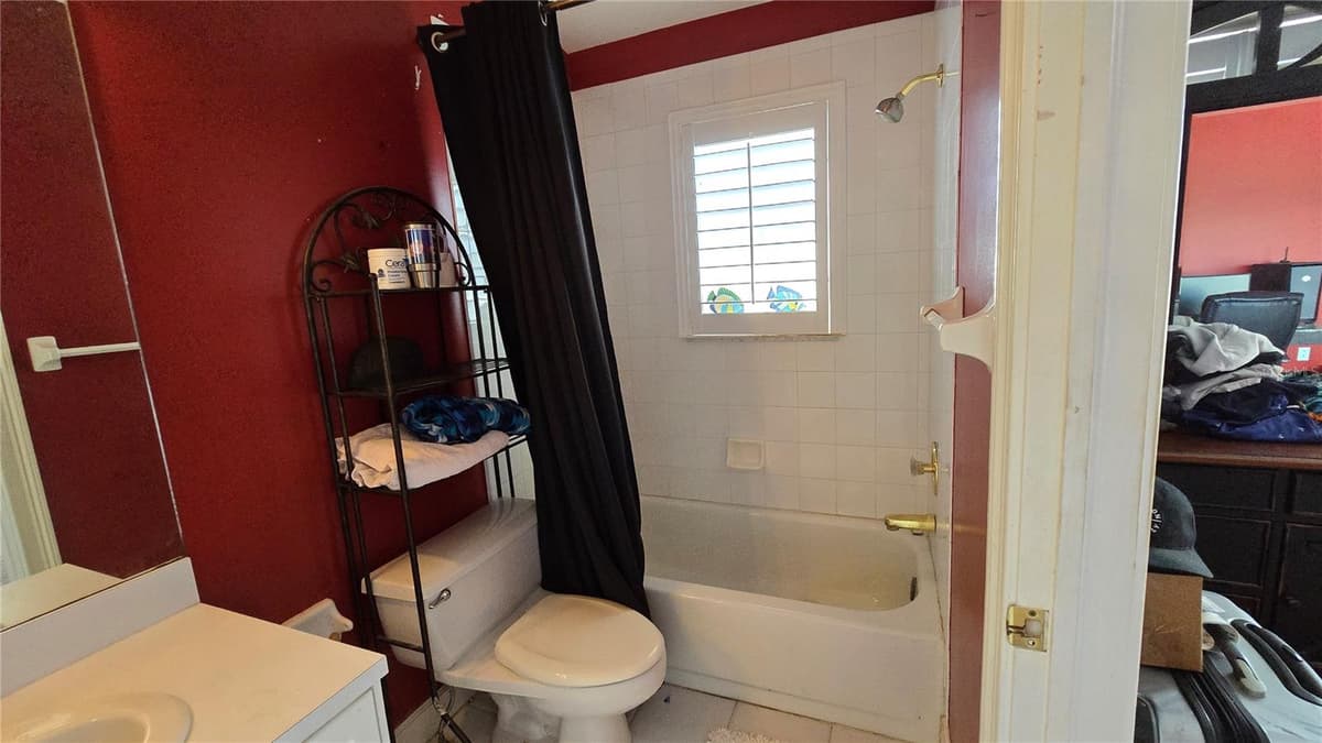 1648 LAGO VISTA BOULEVARD — photo 45 of 58