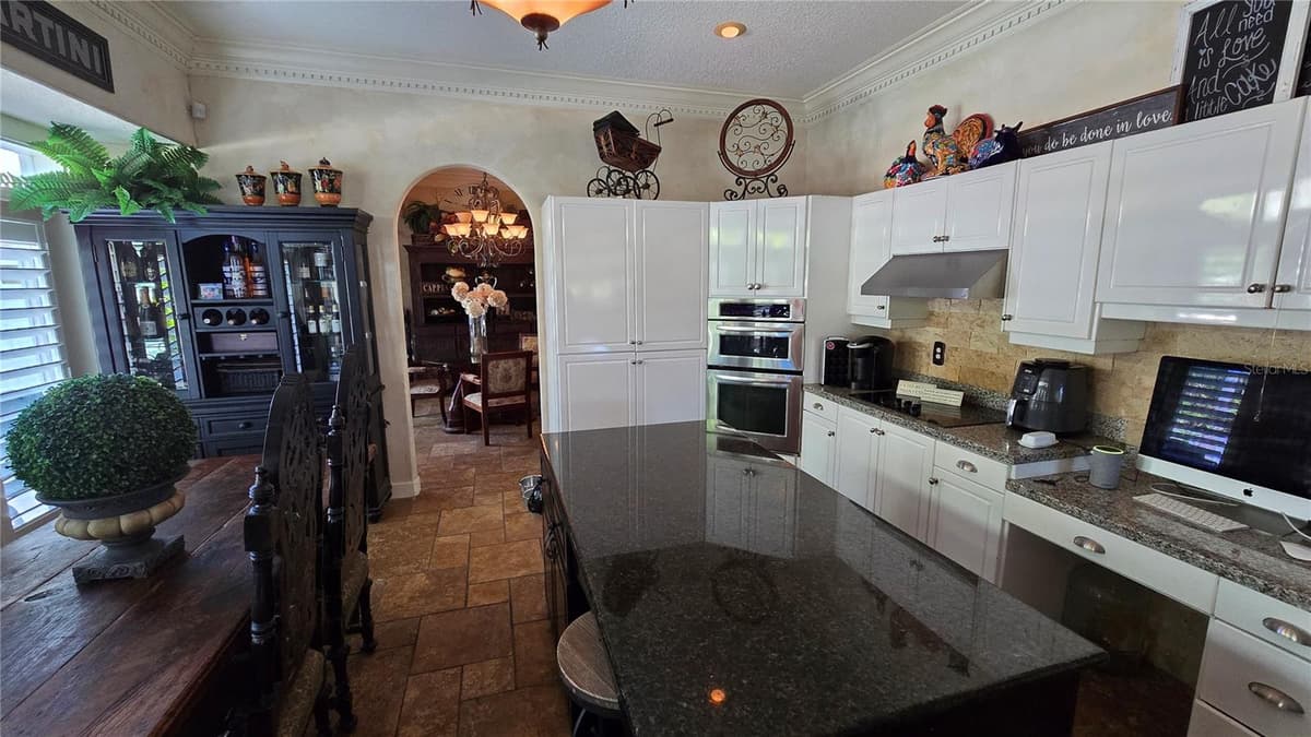 1648 LAGO VISTA BOULEVARD — photo 26 of 58
