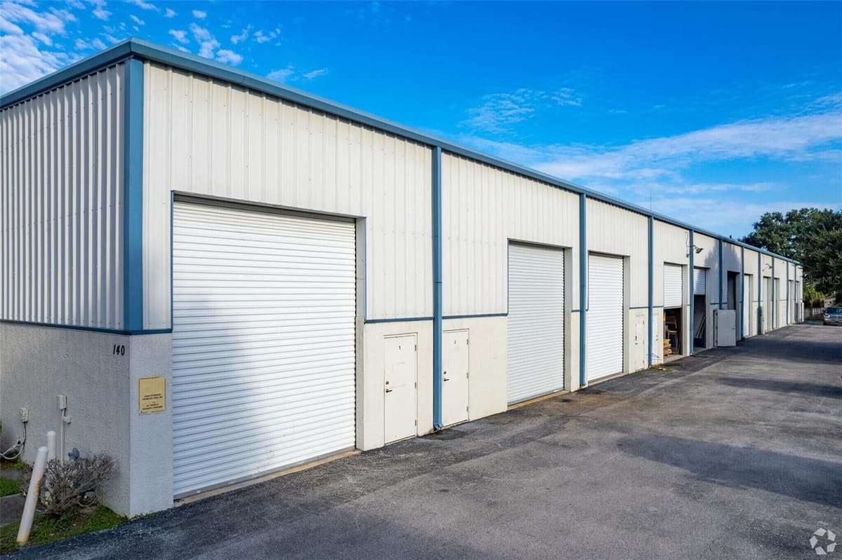 140 OSCAR HILL ROAD — photo 1 of 3