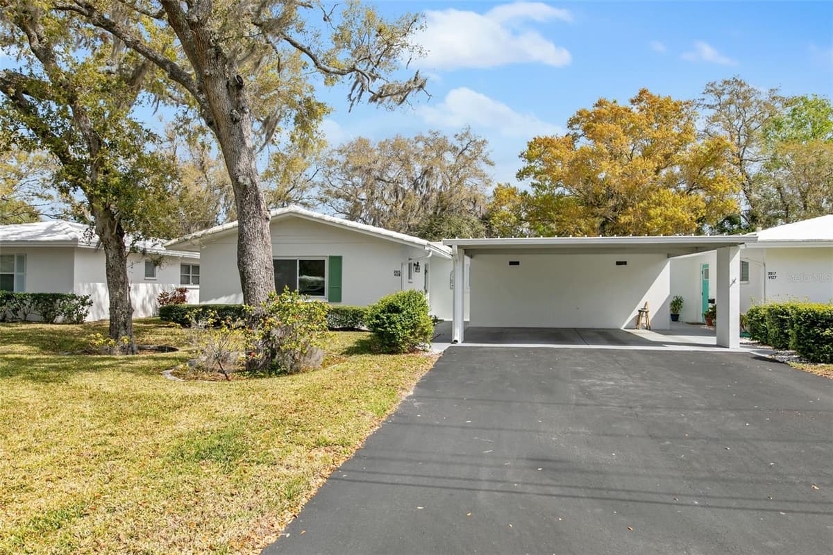 3915 SCHWALBE DRIVE — photo 1 of 16