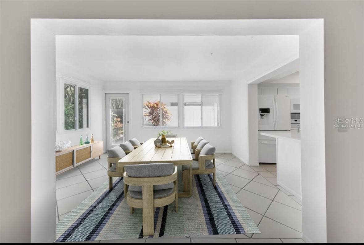 3915 SCHWALBE DRIVE — photo 3 of 16