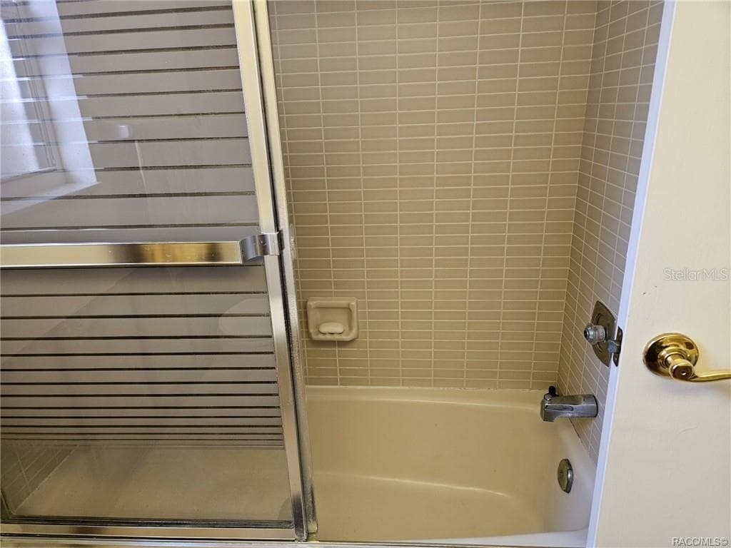 11684 SUNNYBROOK COURT — photo 12 of 33