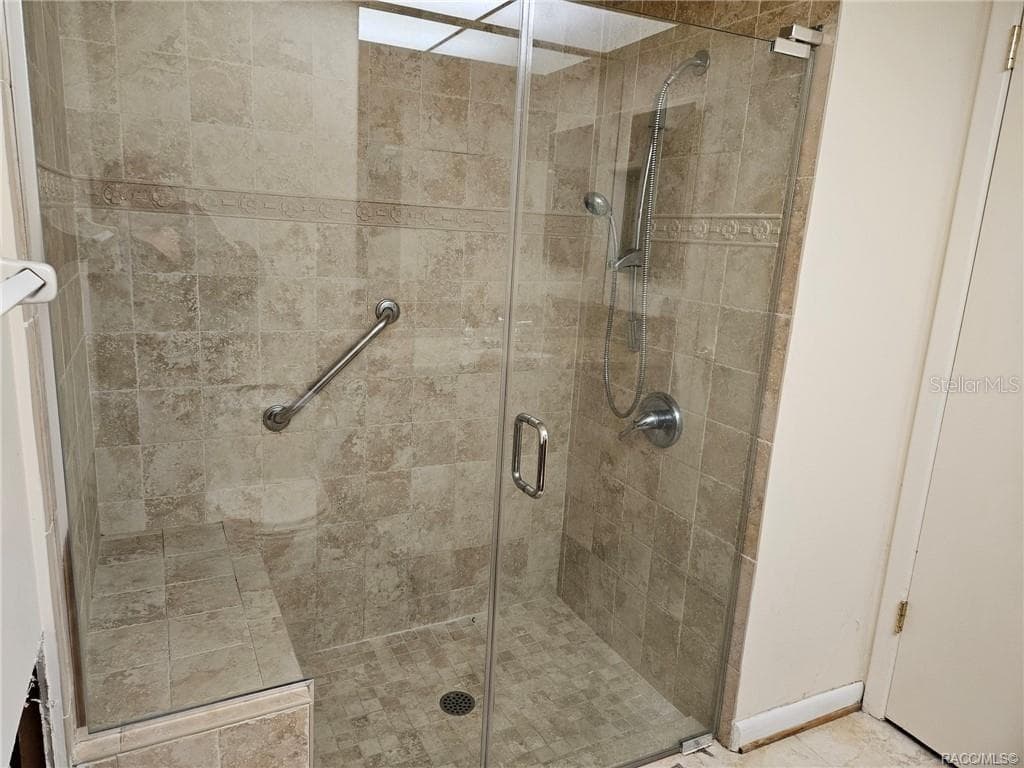 11684 SUNNYBROOK COURT — photo 11 of 33