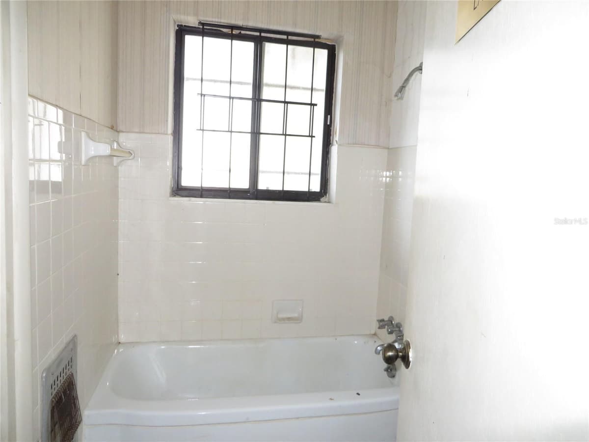 420 CHERRY STREET — photo 15 of 21