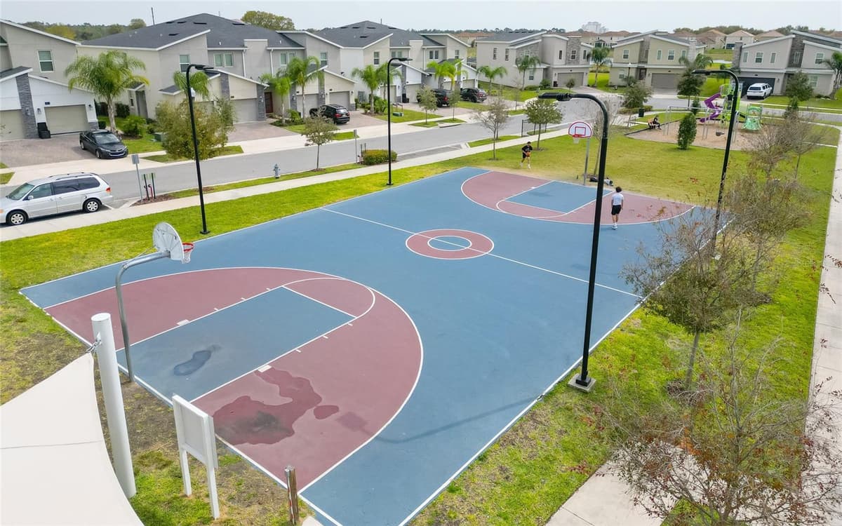 815 OCEAN COURSE AVENUE — photo 9 of 38