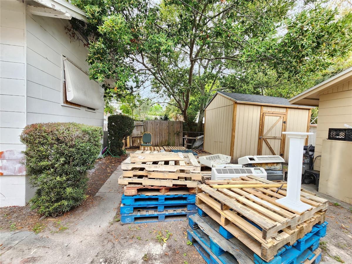 1315 9TH AVENUE — photo 74 of 81