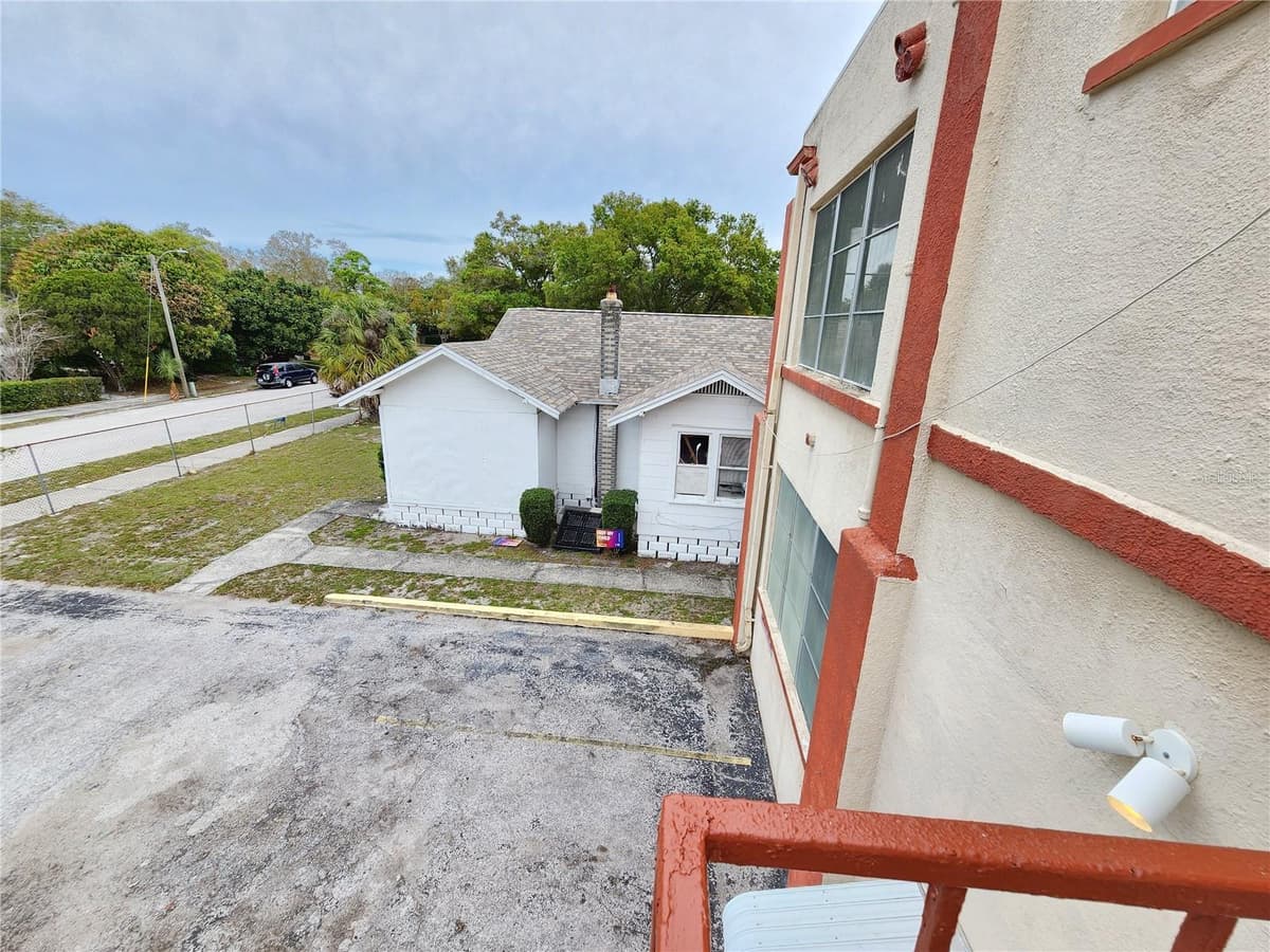 1315 9TH AVENUE — photo 40 of 81