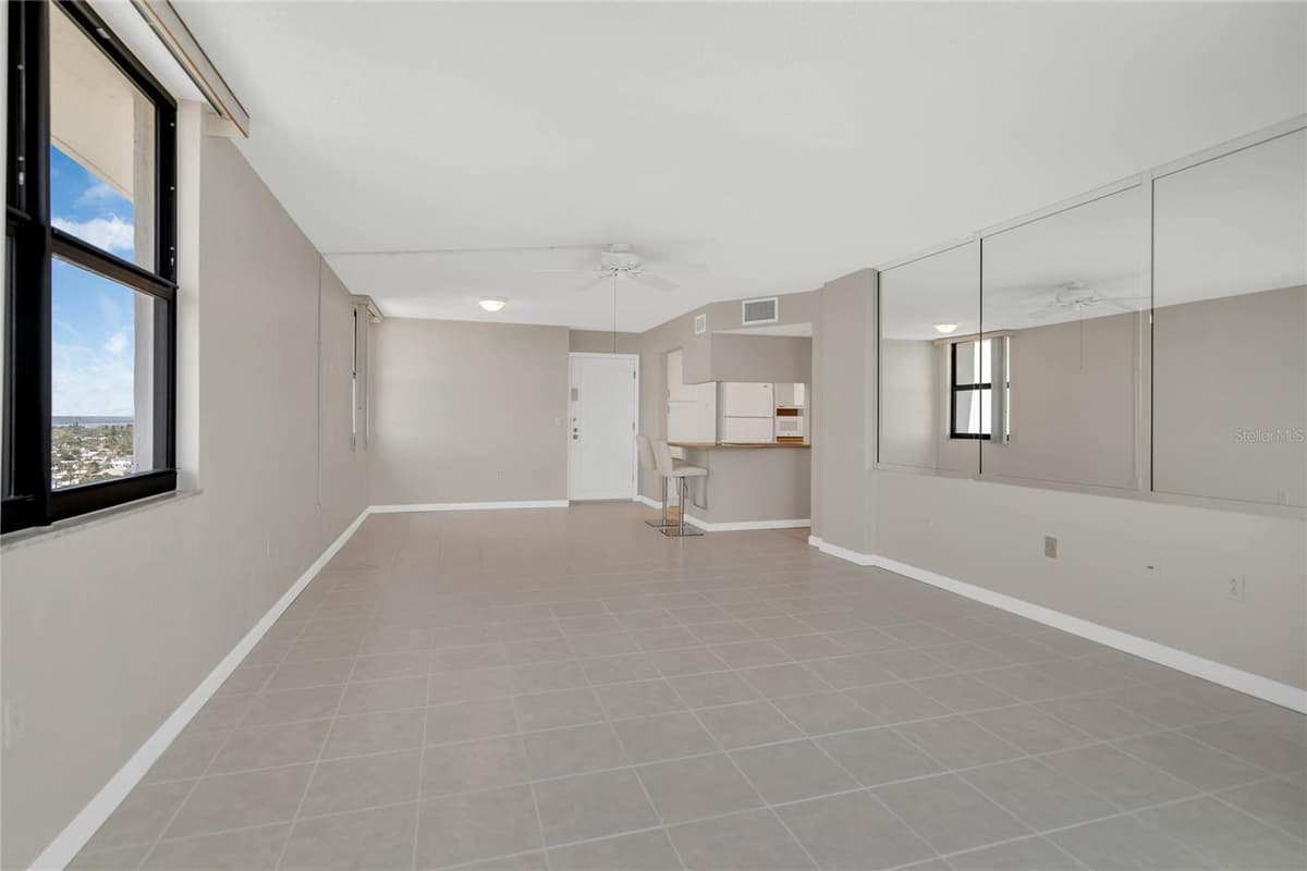 1415 OCEAN SHORE BOULEVARD — photo 8 of 45
