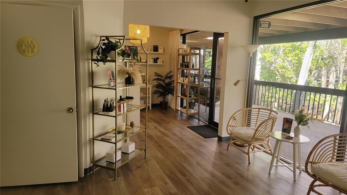 2301 PARK AVENUE — photo 10 of 12