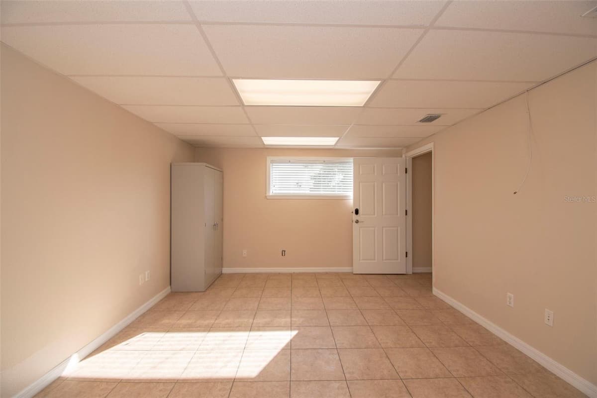 3221 TAMIAMI TRL — photo 12 of 45