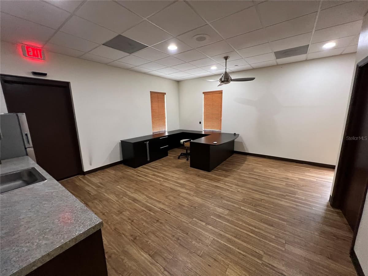 533 MEDICAL OAKS AVENUE — photo 24 of 40