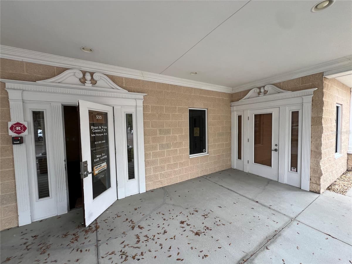 533 MEDICAL OAKS AVENUE — photo 35 of 40