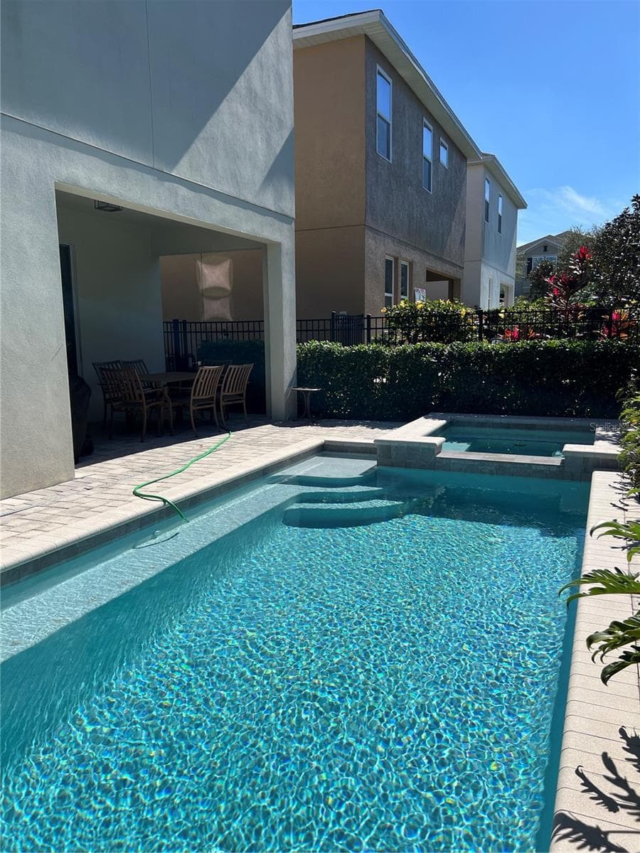 370 LASSO DRIVE — photo 54 of 93