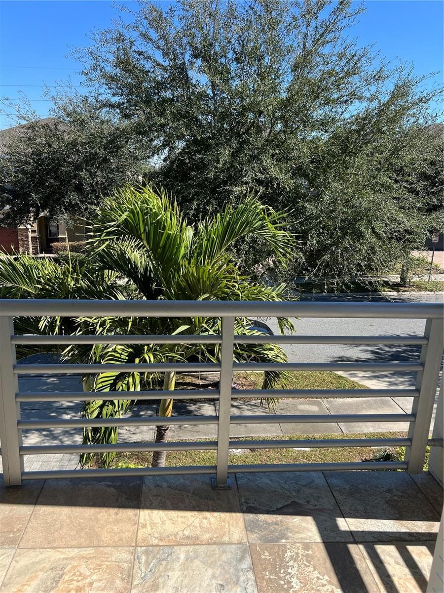 370 LASSO DRIVE — photo 48 of 93