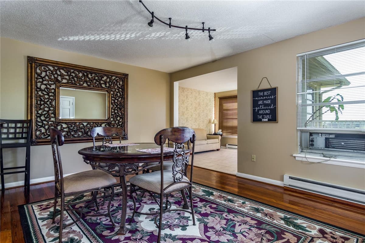 1854 HIGHLAND PARK DRIVE — photo 25 of 52