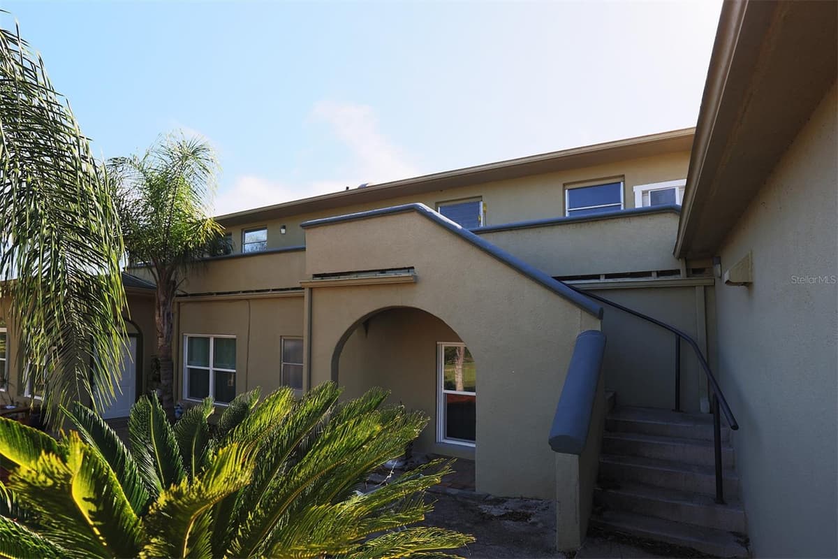 1854 HIGHLAND PARK DRIVE — photo 43 of 52