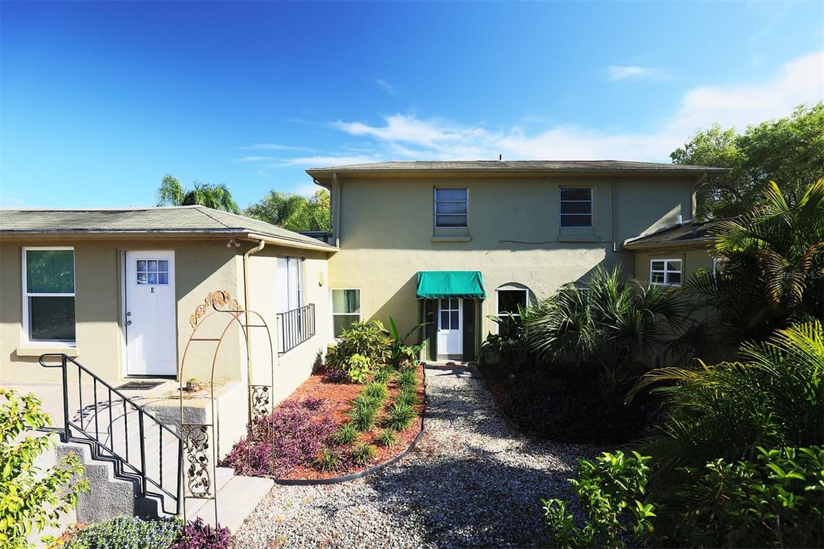 1854 HIGHLAND PARK DRIVE — photo 42 of 52
