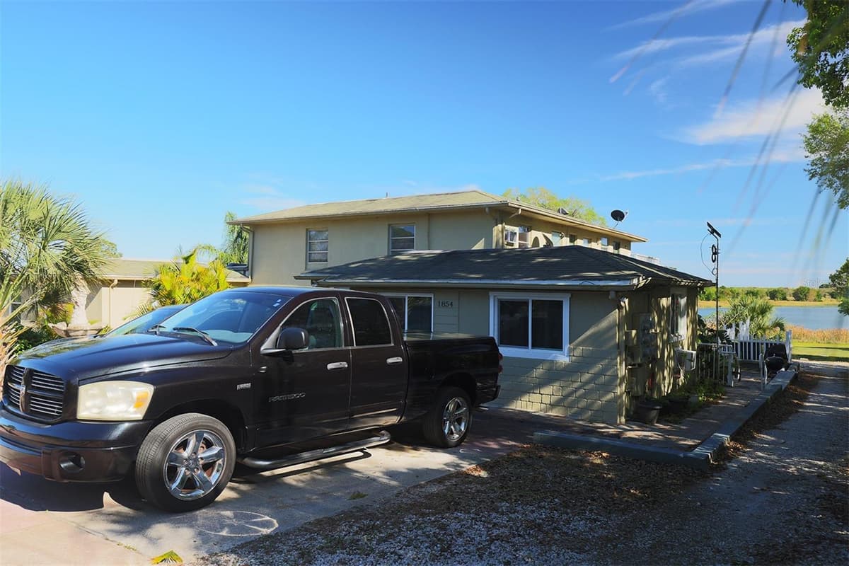 1854 HIGHLAND PARK DRIVE — photo 41 of 52