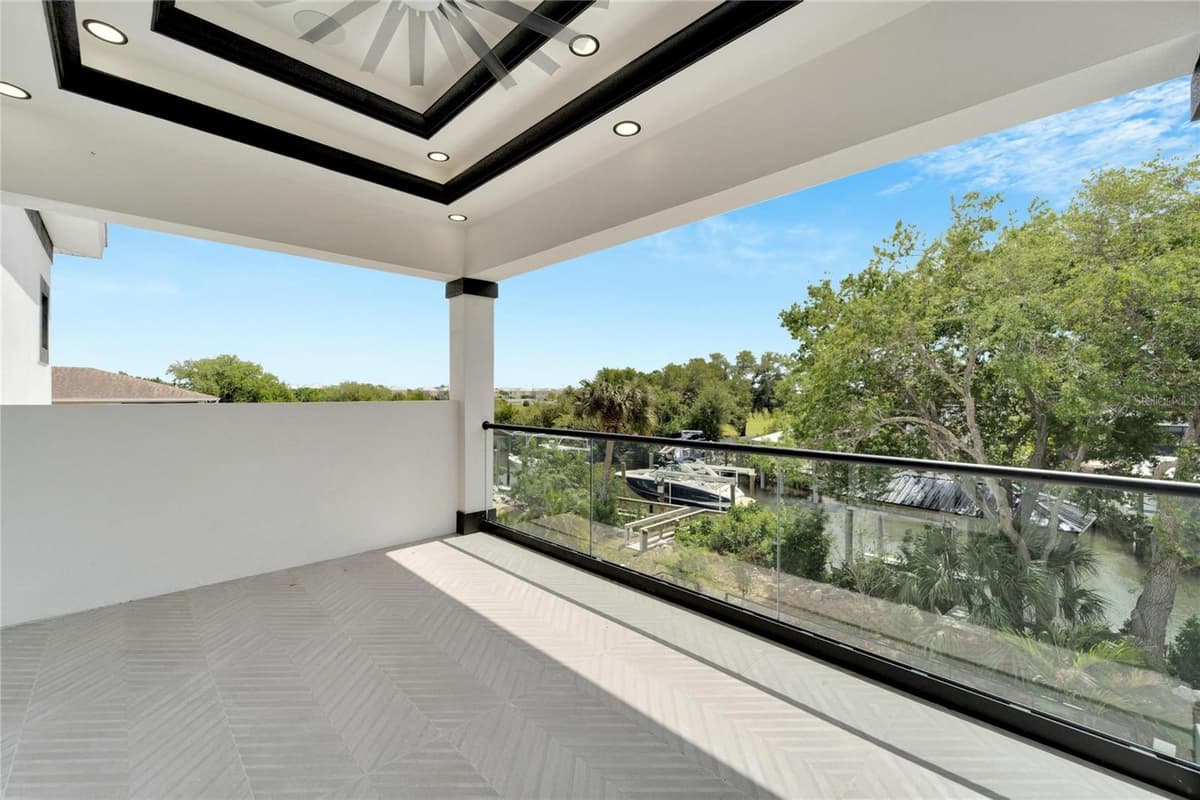 534 ESTUARY SHORE LANE — photo 14 of 93