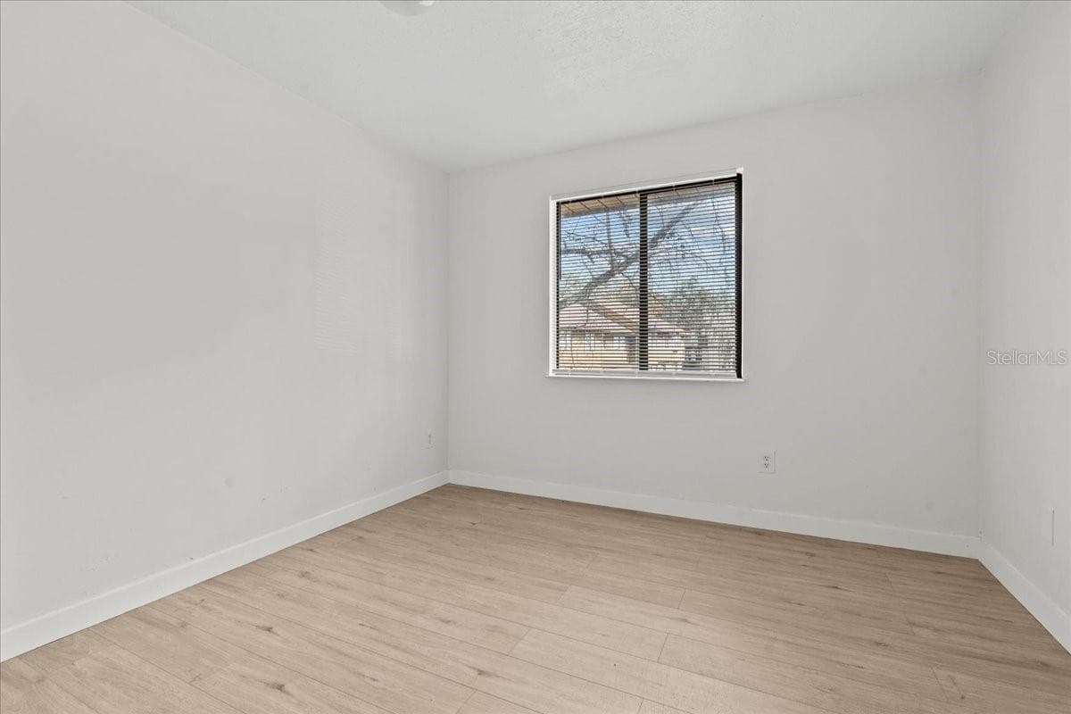 4945 SANOMA VILLAGE — photo 13 of 20