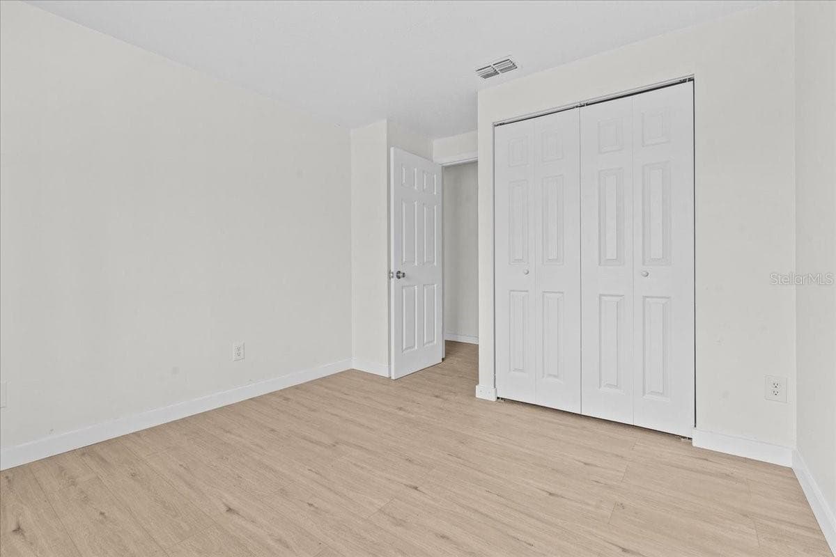 4945 SANOMA VILLAGE — photo 14 of 20