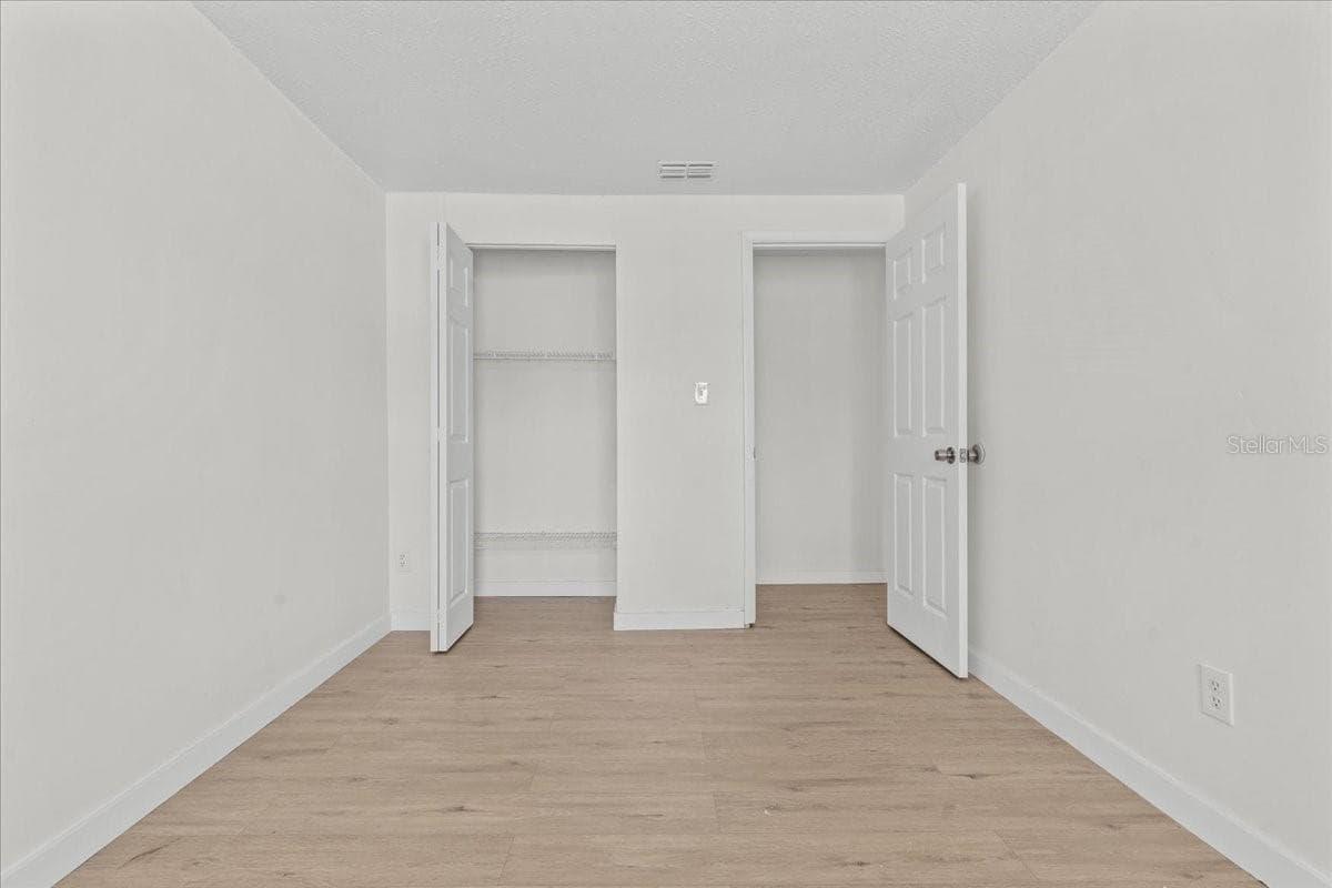 4945 SANOMA VILLAGE — photo 12 of 20
