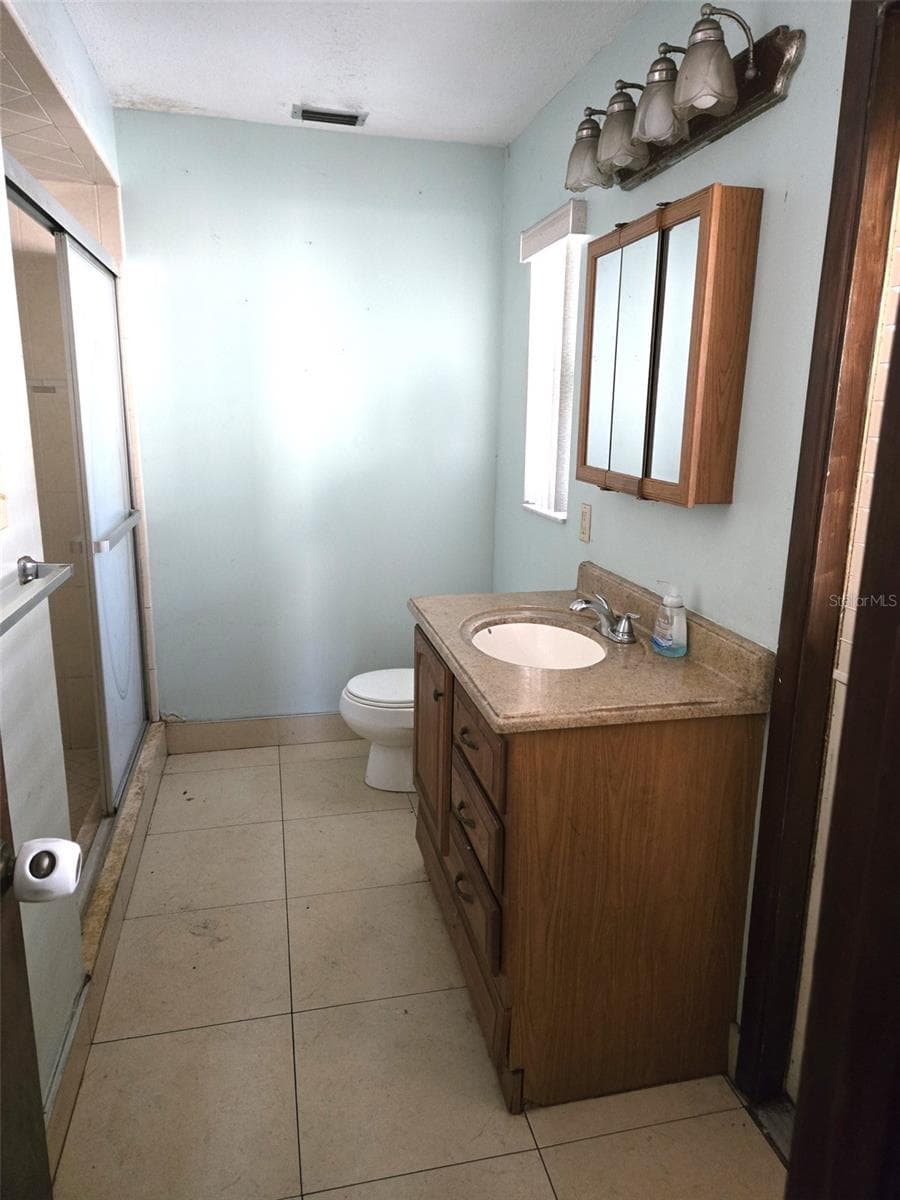 748 MERRIMAC DRIVE — photo 10 of 13