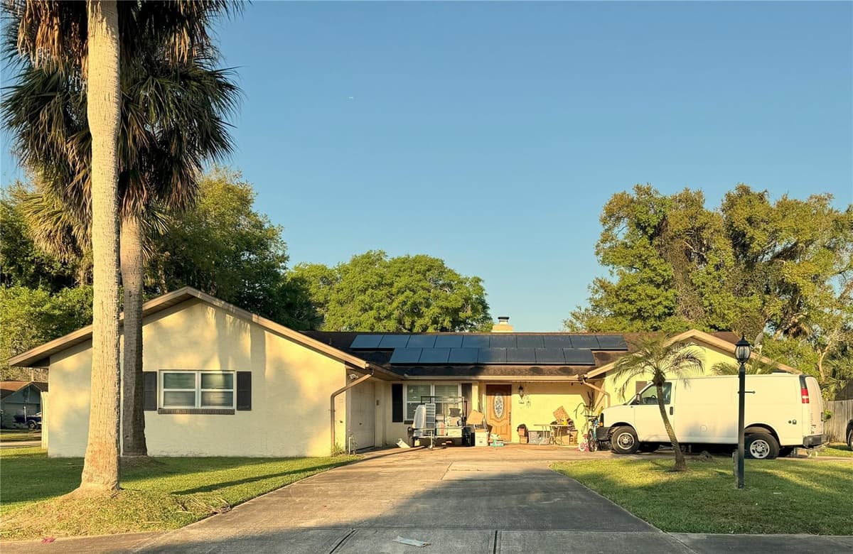 748 MERRIMAC DRIVE — photo 1 of 13