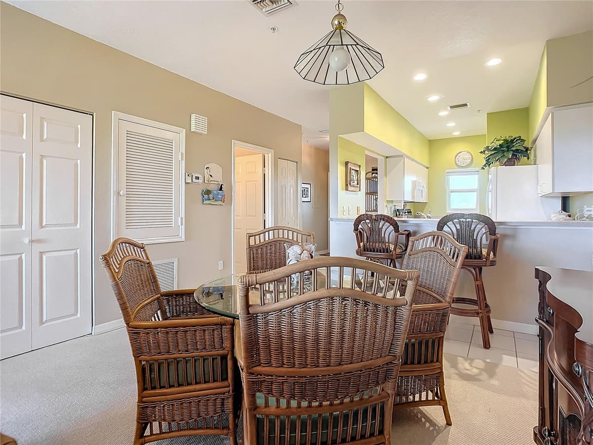 2700 PENINSULA AVENUE — photo 13 of 45