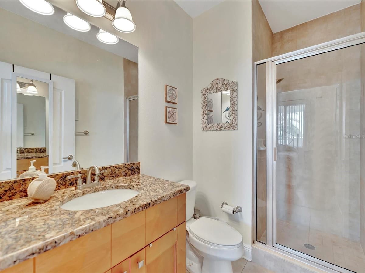 1022 BELLASOL WAY — photo 5 of 44