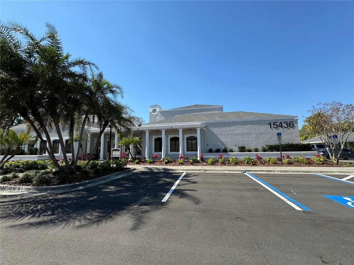 15434 FLORIDA AVENUE — photo 4 of 9