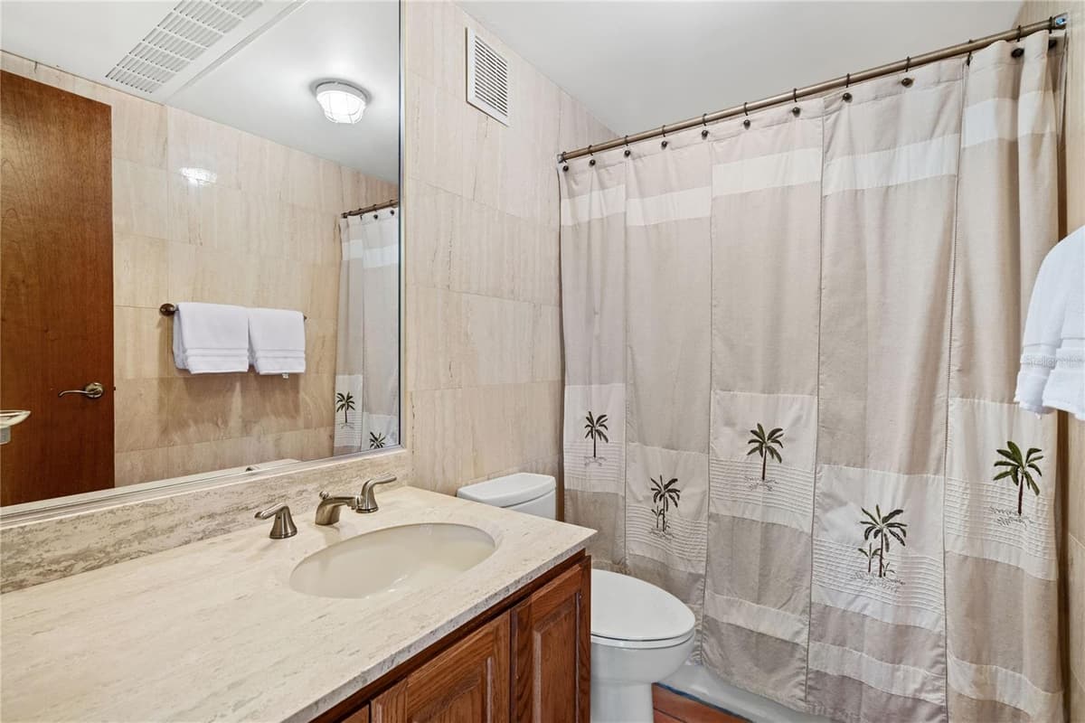 32 GREEN VILLAS DRIVE — photo 26 of 51