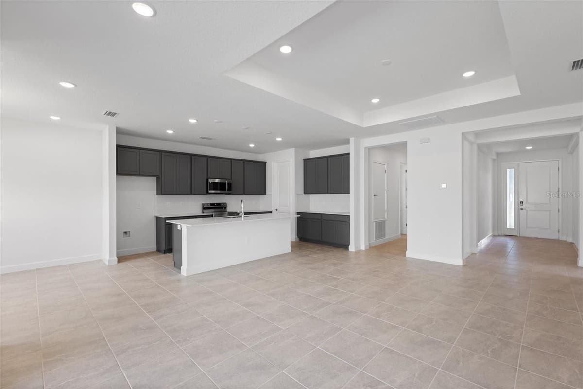 9593 VIBRANT LANE — photo 5 of 15