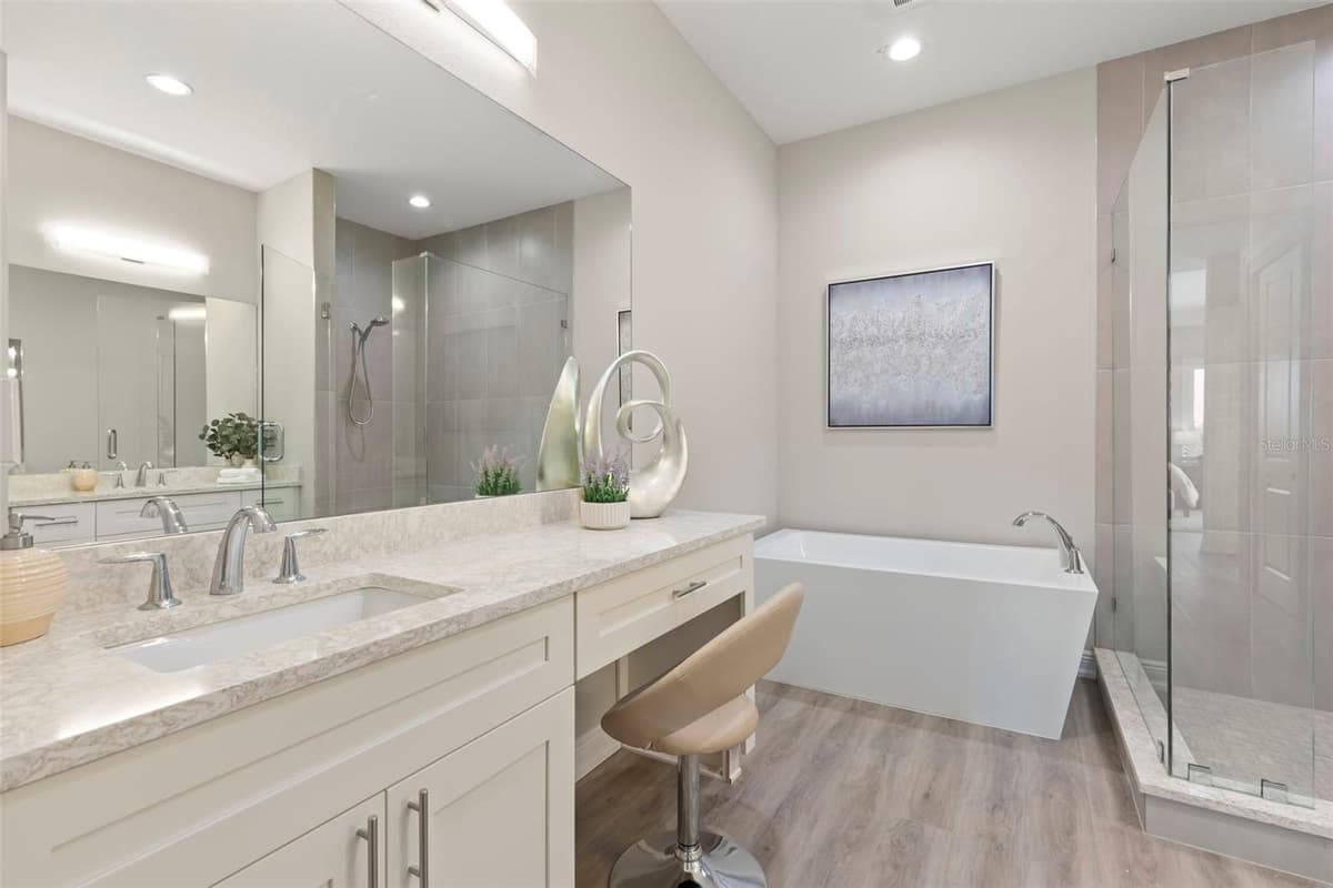 47A BAYVIEW COURT — photo 22 of 47