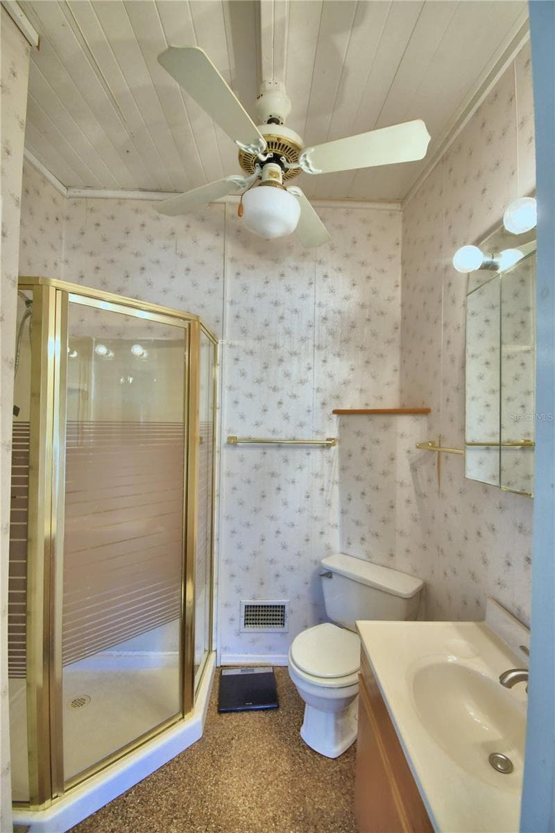 251 PATTERSON ROAD — photo 10 of 47