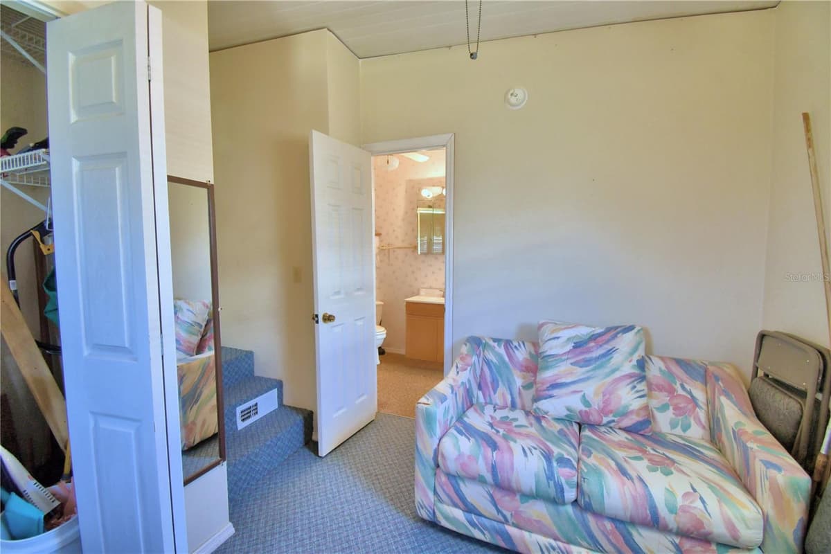 251 PATTERSON ROAD — photo 15 of 47