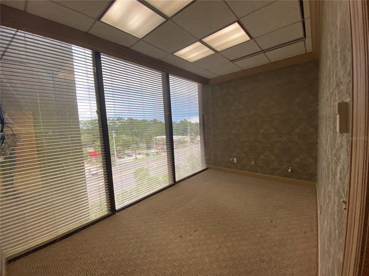 2815 13TH STREET — photo 9 of 20