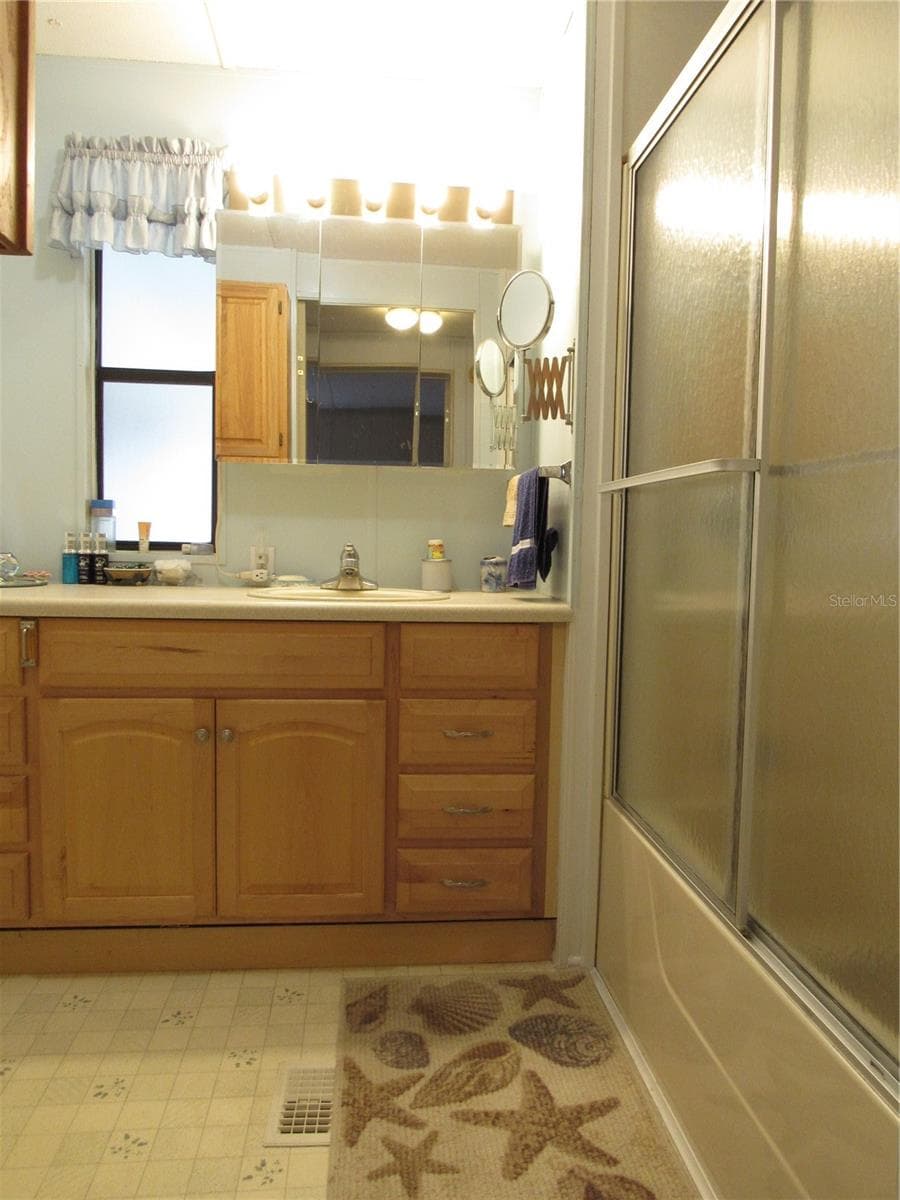 37241 CORA AVENUE — photo 22 of 27