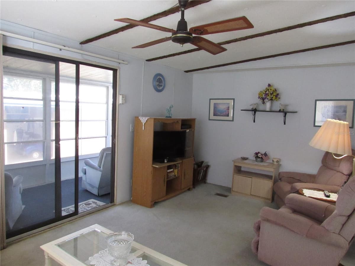 37241 CORA AVENUE — photo 13 of 27