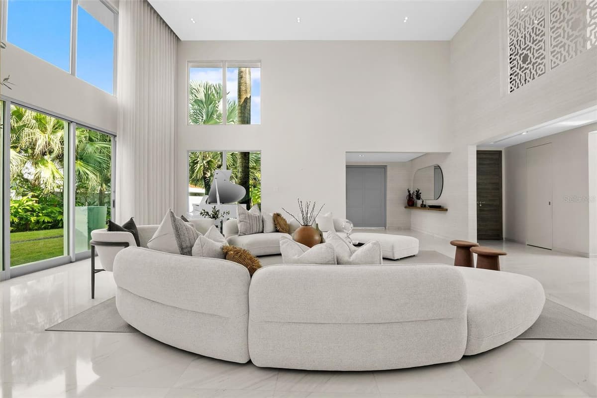 336 DORADO BEACH EAST — photo 11 of 98