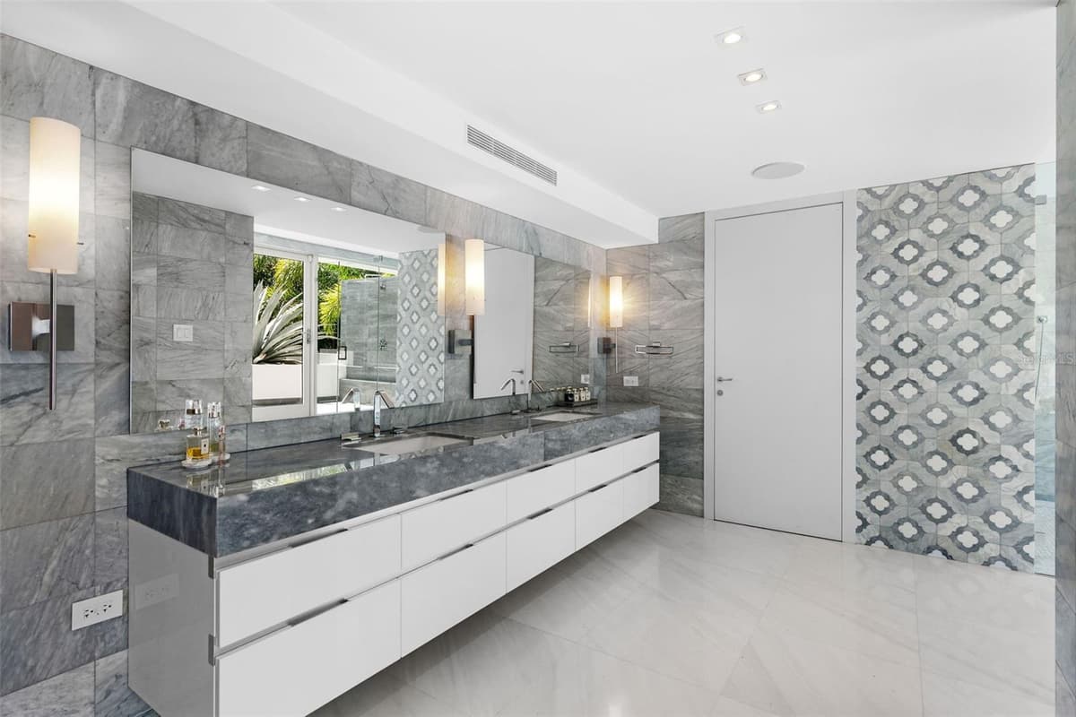 336 DORADO BEACH EAST — photo 58 of 98