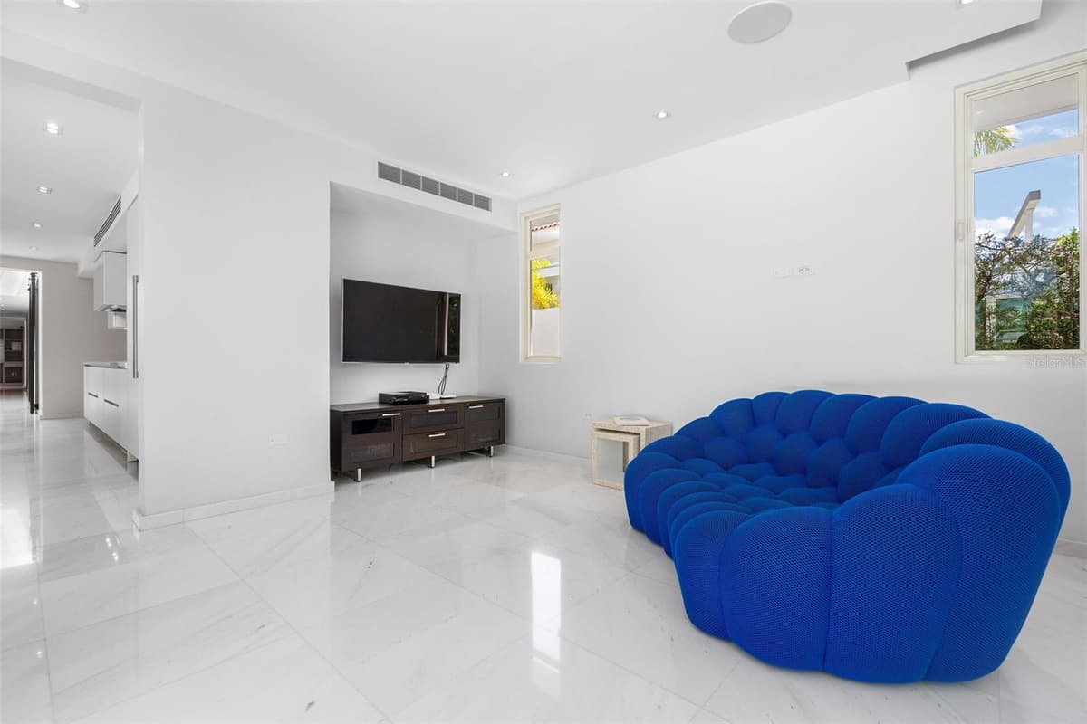 336 DORADO BEACH EAST — photo 43 of 98