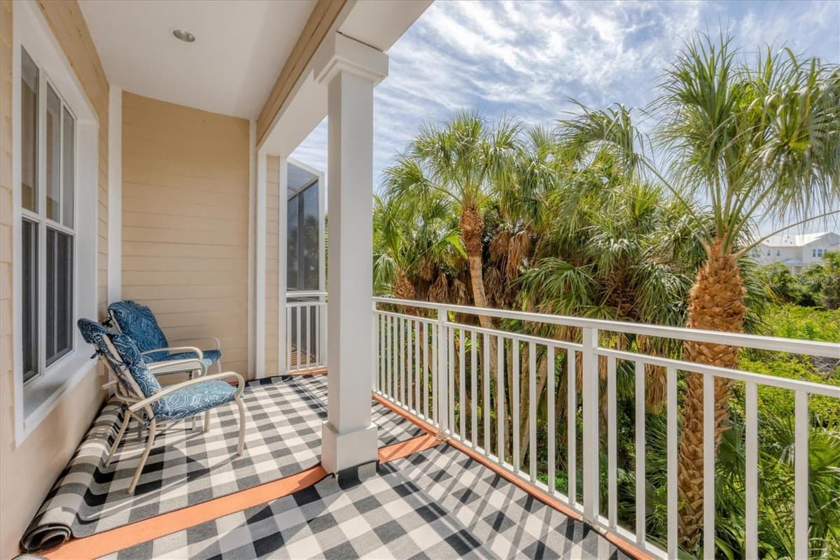10380 LONGSHORE ROAD — photo 9 of 52