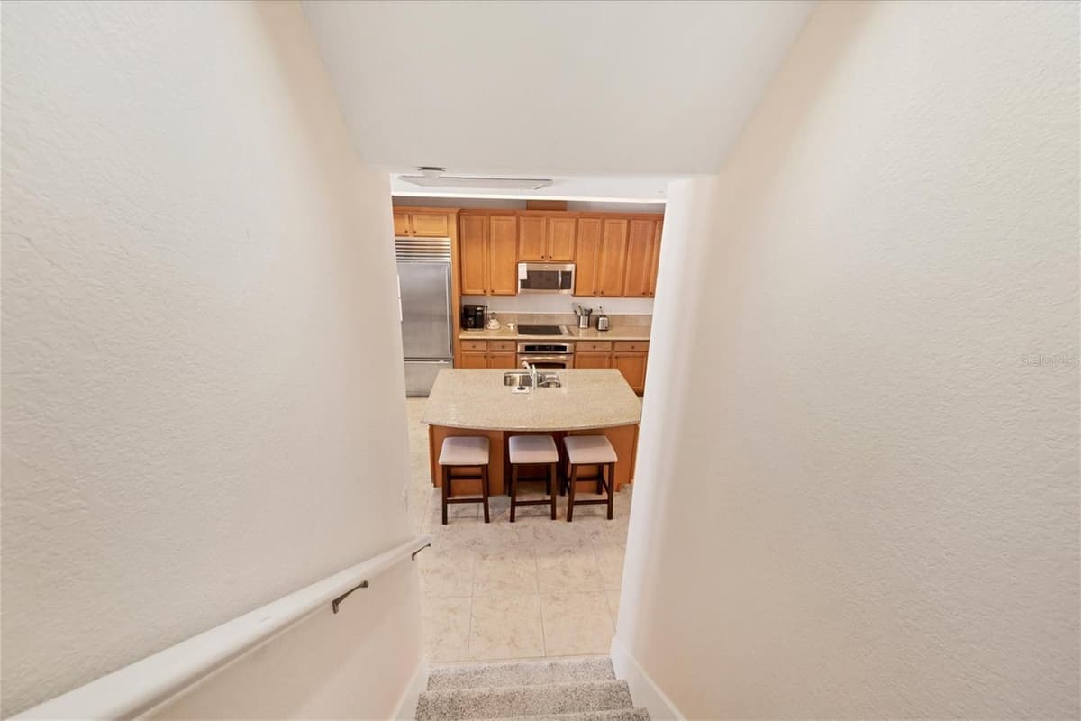 10380 LONGSHORE ROAD — photo 19 of 52