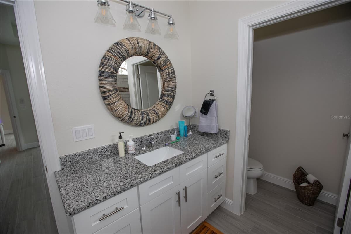 22528 MINERVA AVENUE — photo 16 of 28