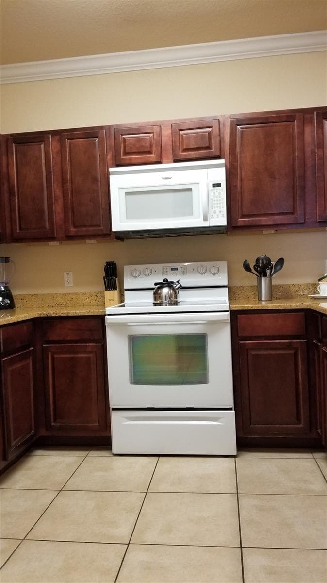 8010 TUSCANY WAY — photo 6 of 27