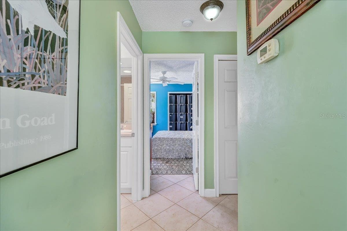53 BRISTOL LANE — photo 19 of 30